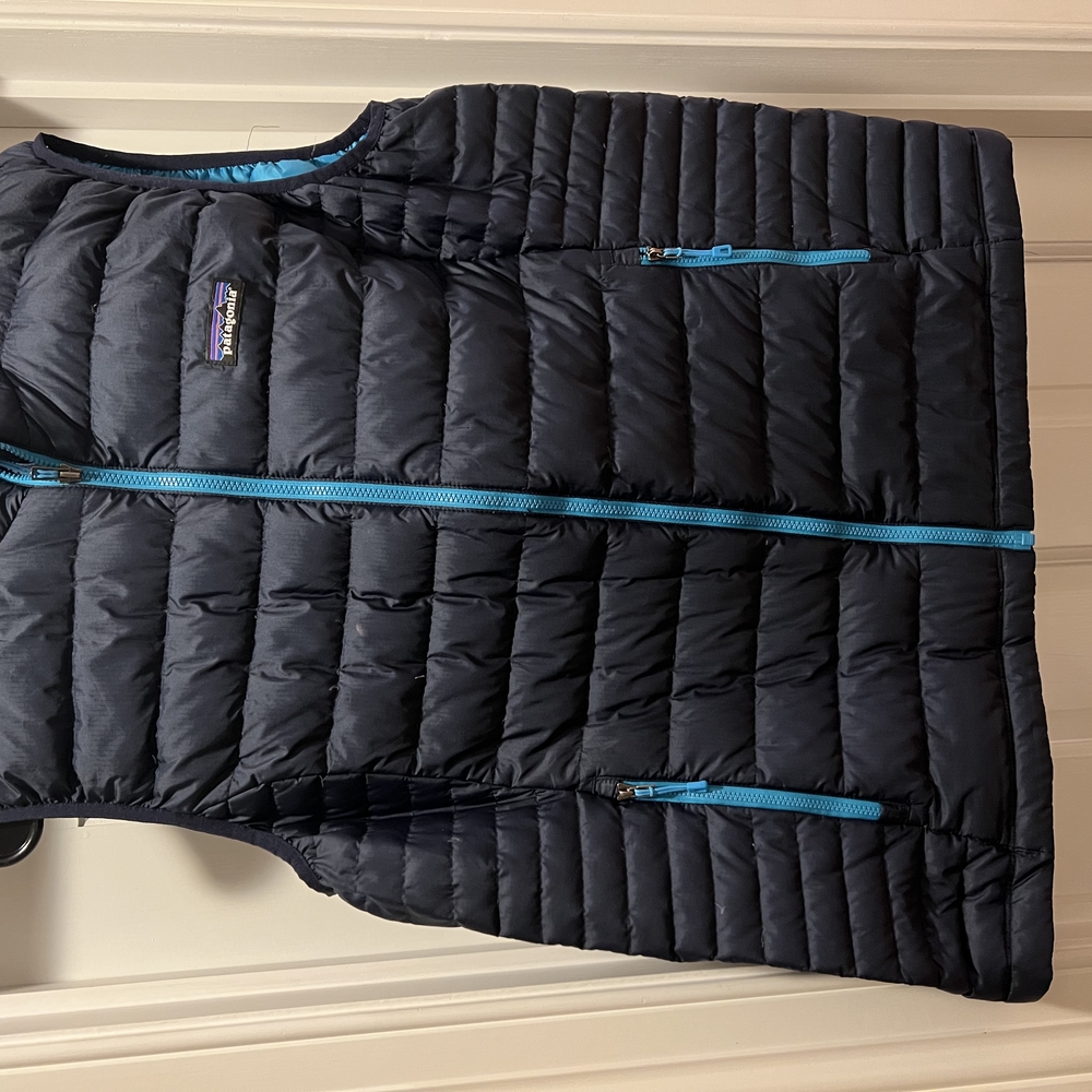 Patagonia Black and Blue Quilted Vest